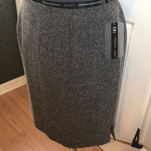Donna Grey skirt with skits on both sides